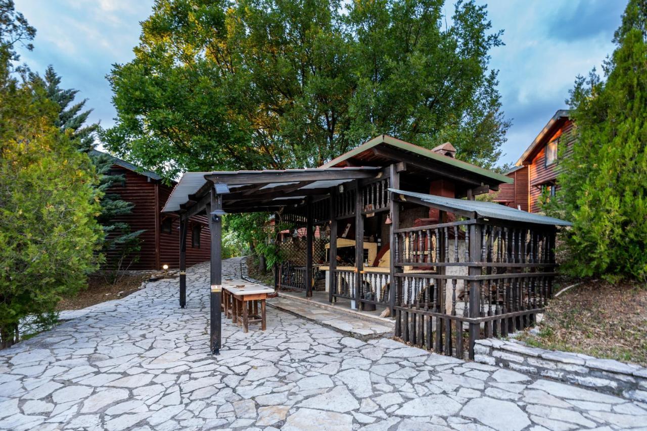 Chalet Likouresi Village 카페니시온 외부 사진