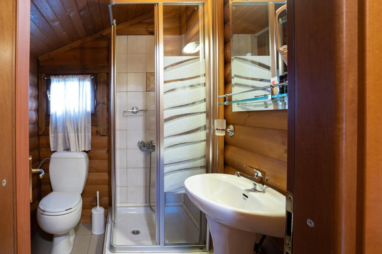 Chalet Likouresi Village 카페니시온 외부 사진